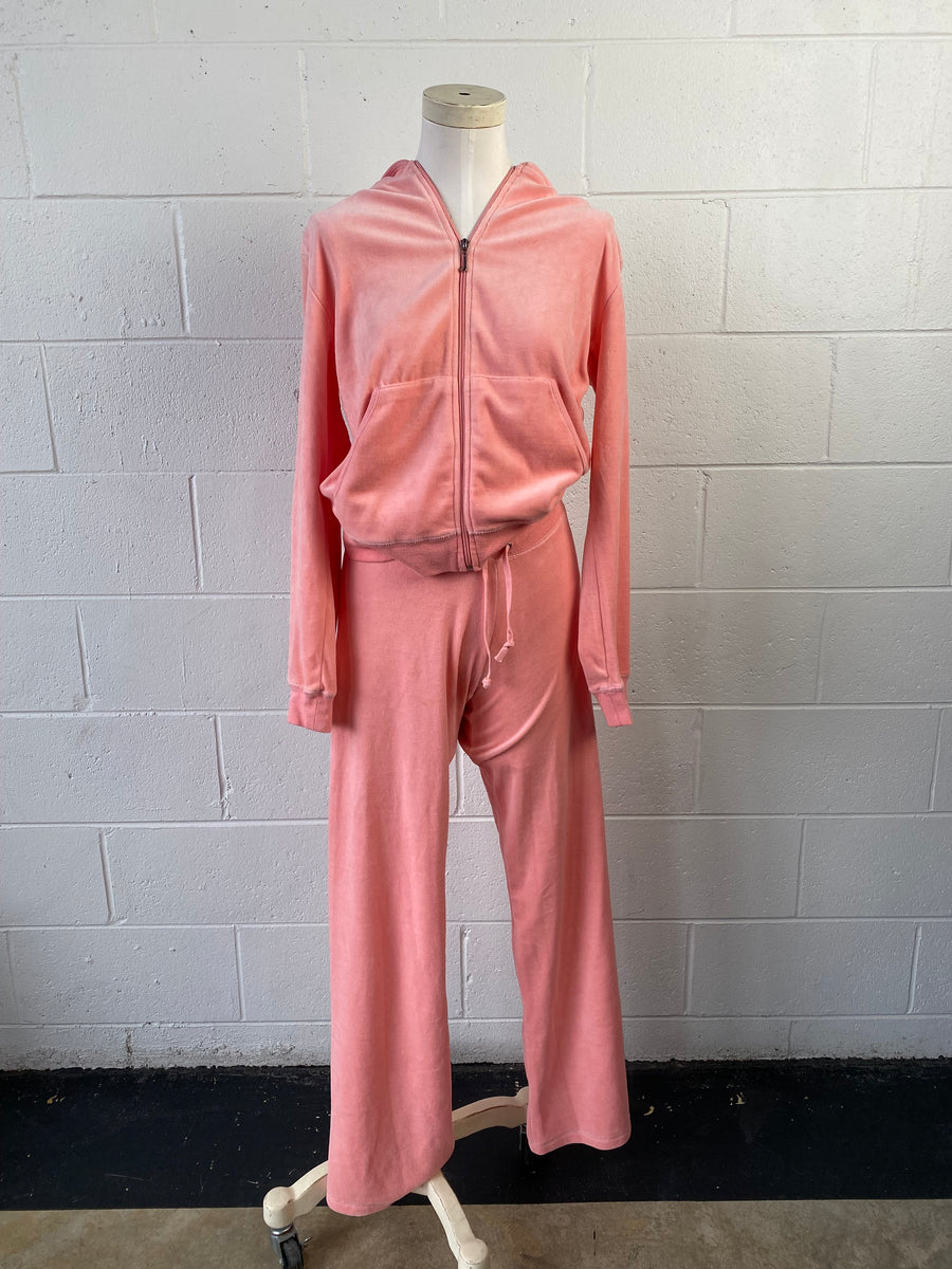 B8C8FC3F-C141-4C96-B5C2-