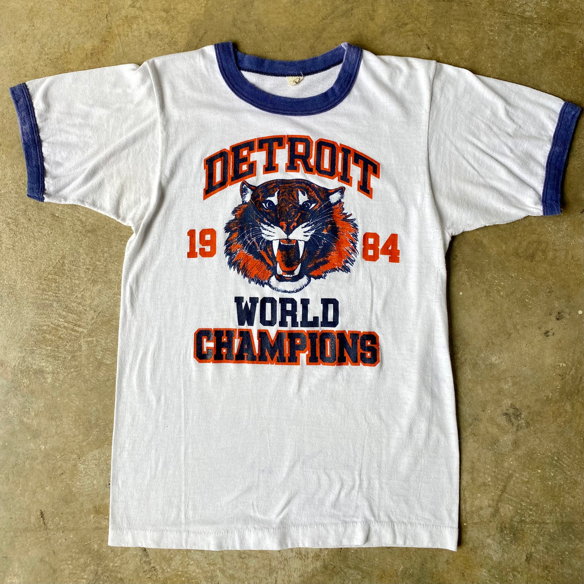 Vintage 1984 MLB Detroit Tigers Single Stitch Ringer T-Shirt USA Made