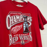 2002 Red Wings Stanley Cup T-shirt