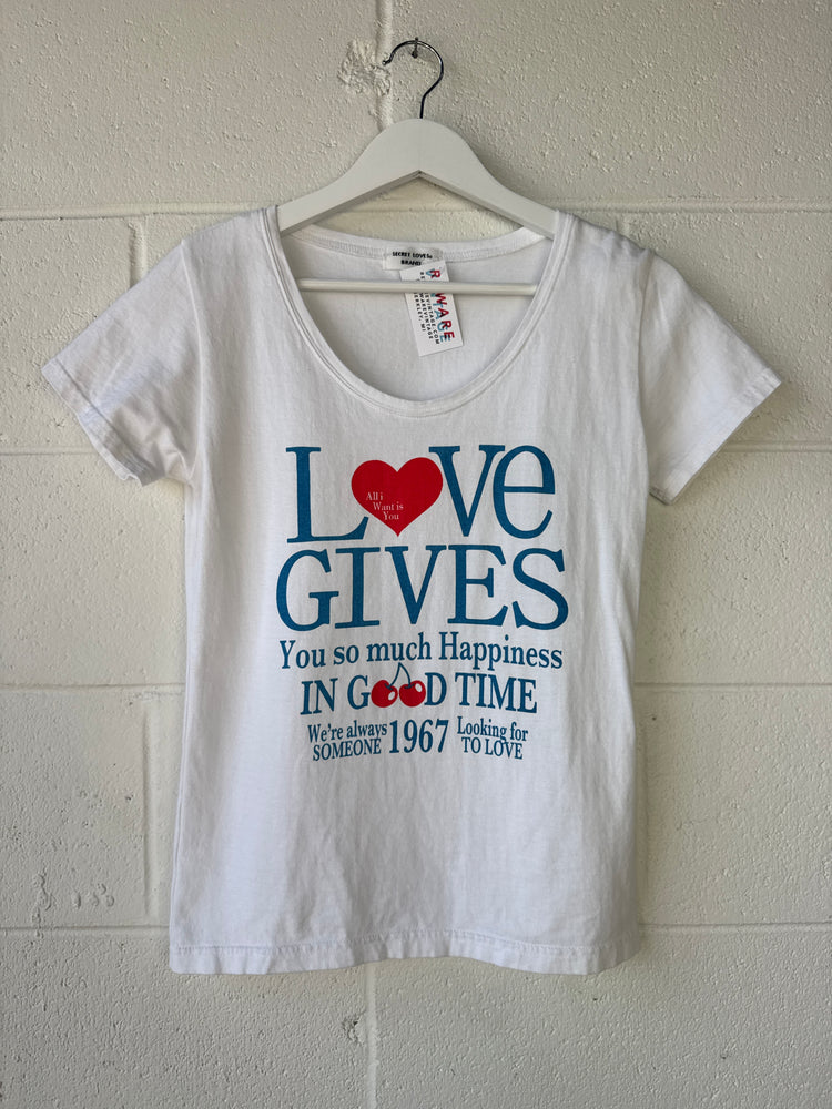 Love Gives Tee