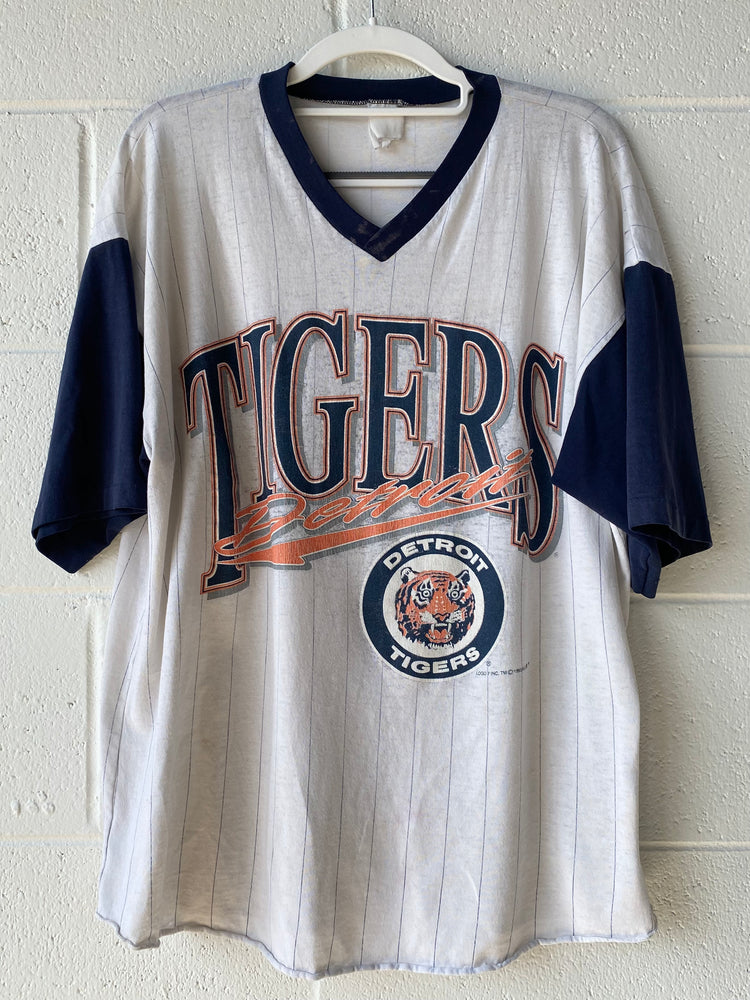 Detroit Tigers V-neck T-shirt
